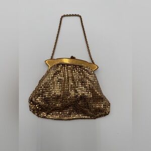 Vintage 1940’s Whiting & Davis gold-tone metal mesh evening bag